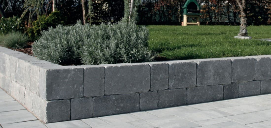 Beton-Mauerstein