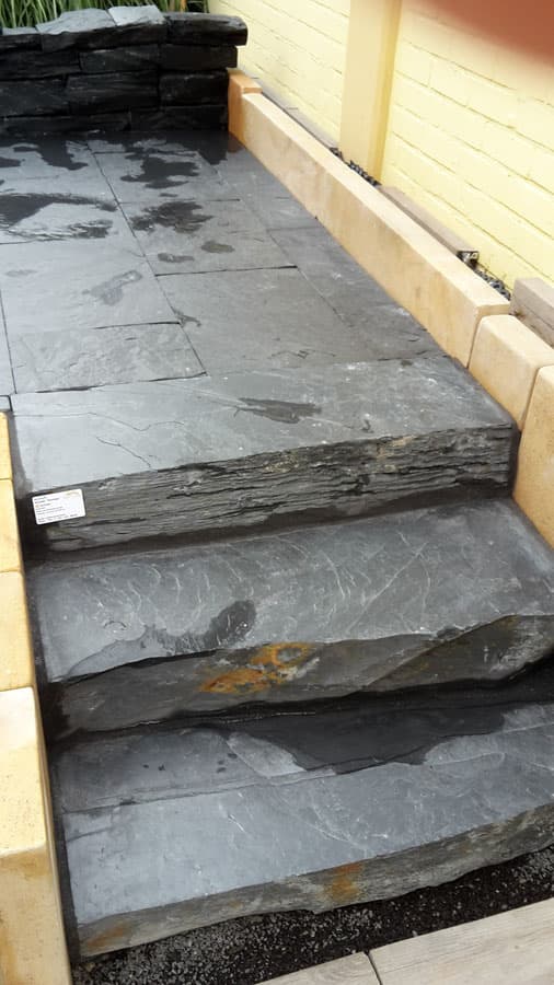 Schiefer Blockstufe